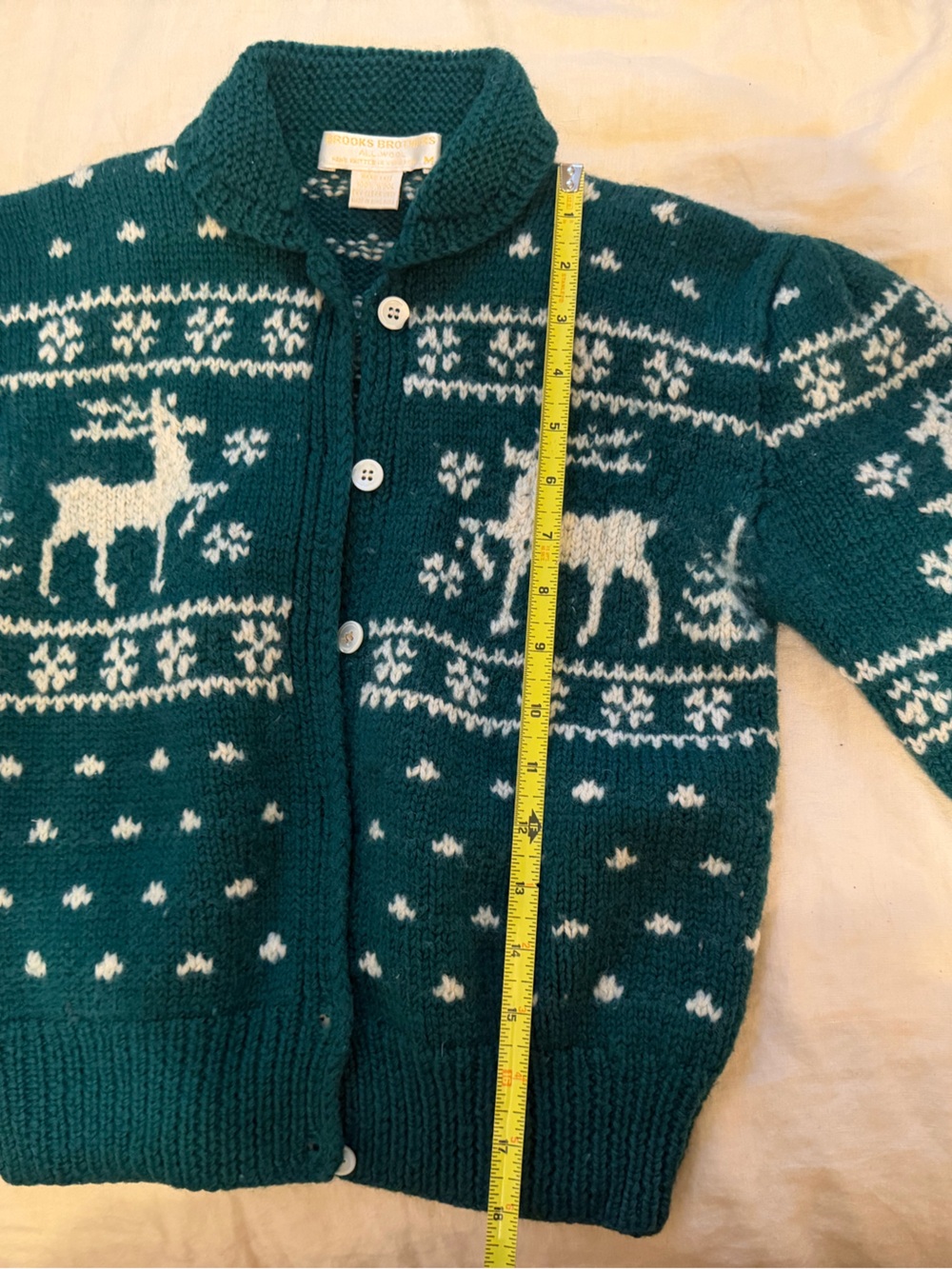 Vintage Brooks Brothers Handknit, 100% wool Green and Cream Reindeer Cardigan